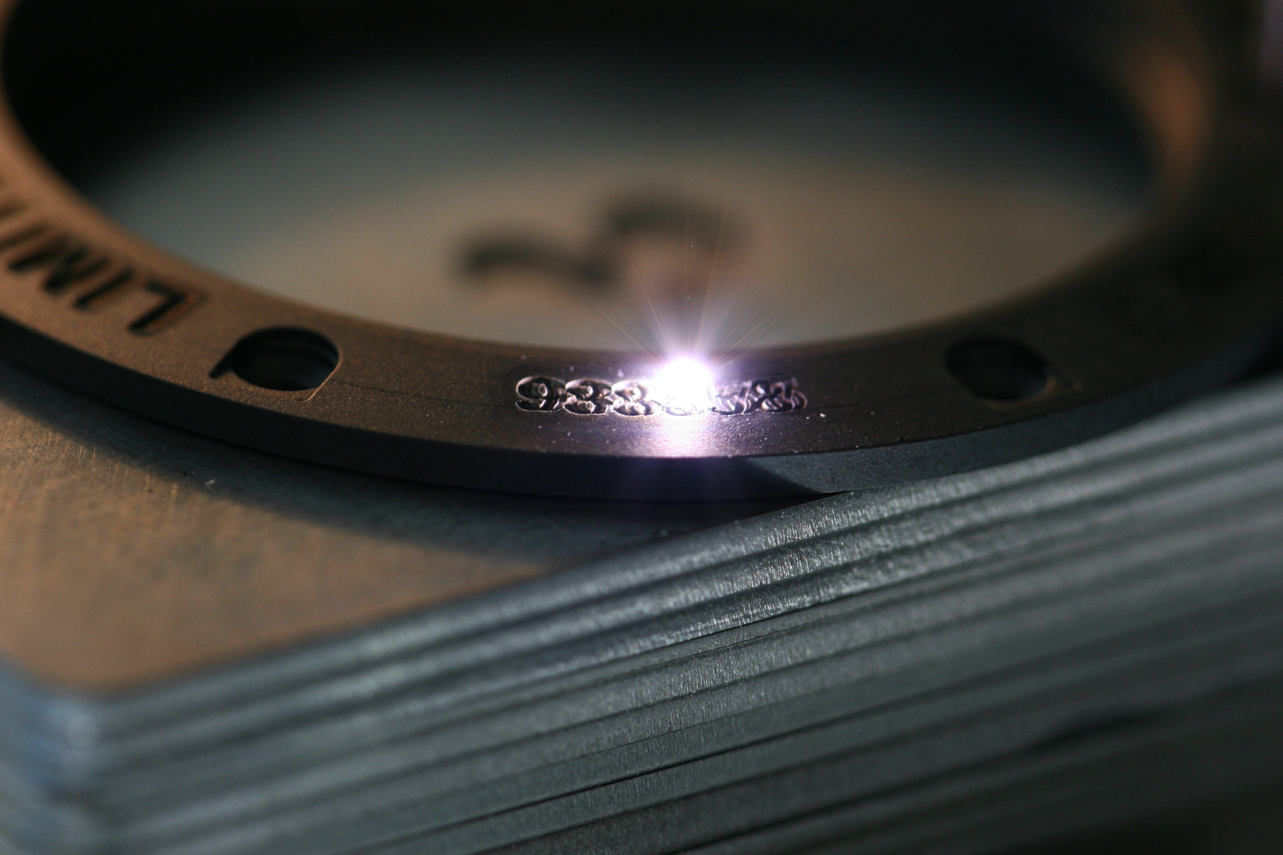 outil de production de Fraporlux - technologie laser